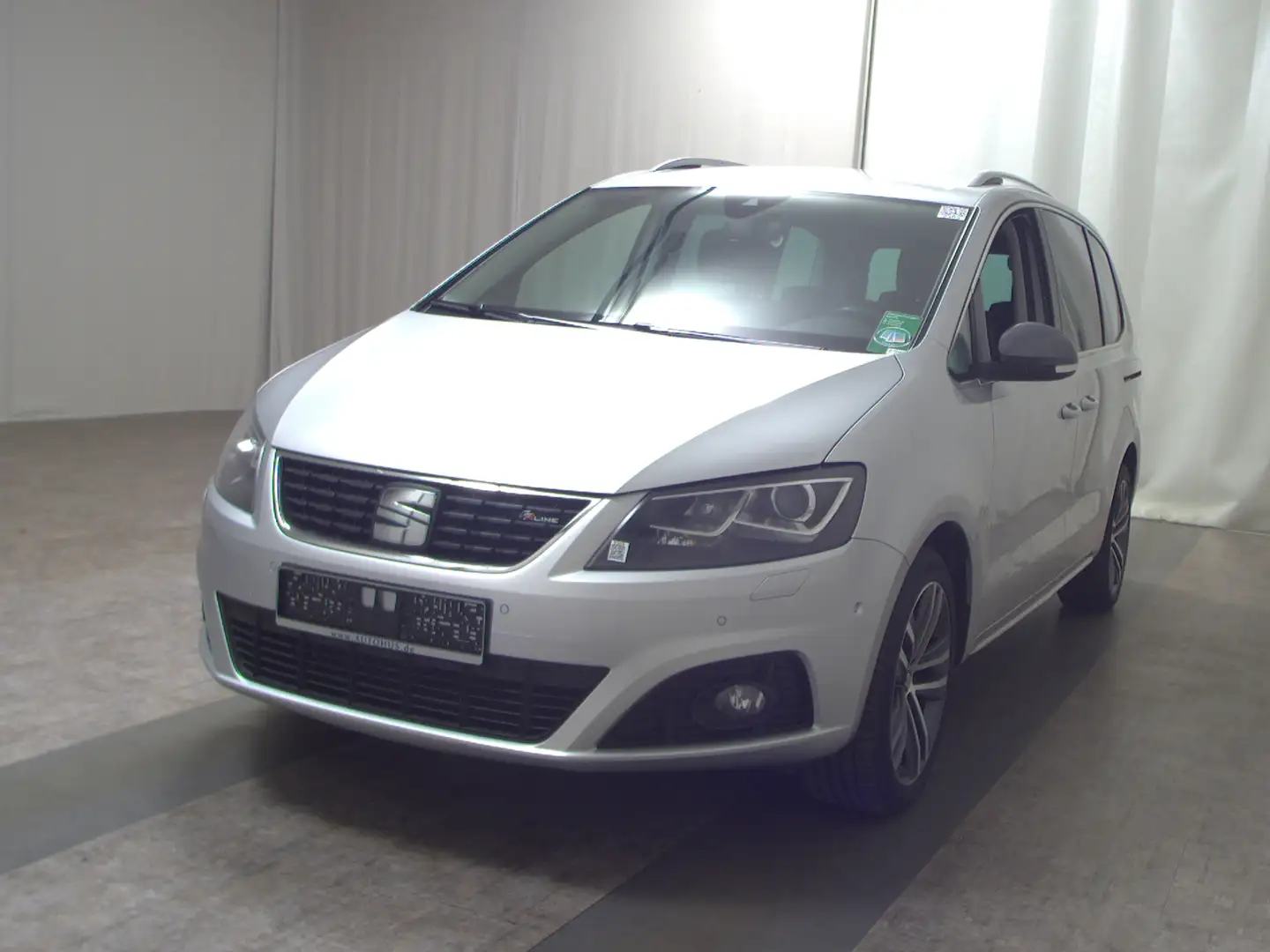 SEAT Alhambra 2.0 TDI FR-Line 7-Sitze Navi Xenon DCC Silber - 2