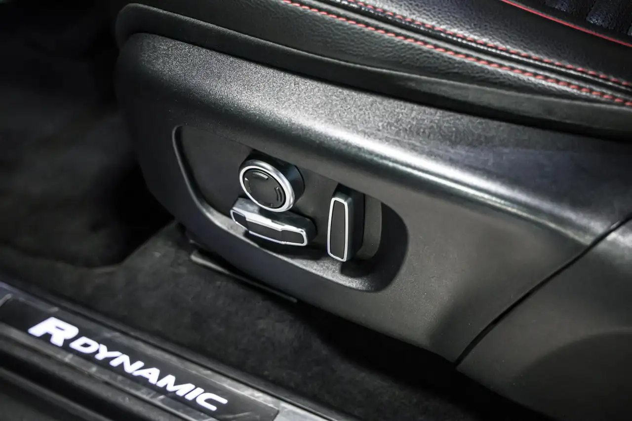 Land Rover Discovery Sport P300e 1.5 R-Dynamic HSE Pano Carplay Trekhaak, миниатюра 11