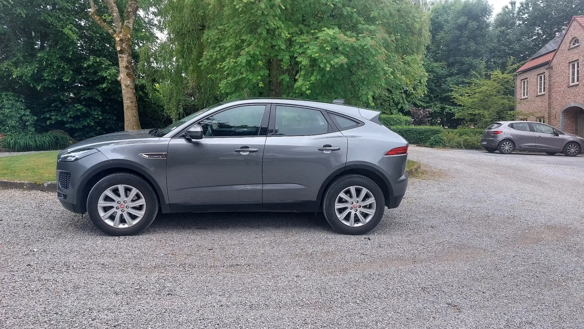 Jaguar E-Pace 2.0  FWD S - 1