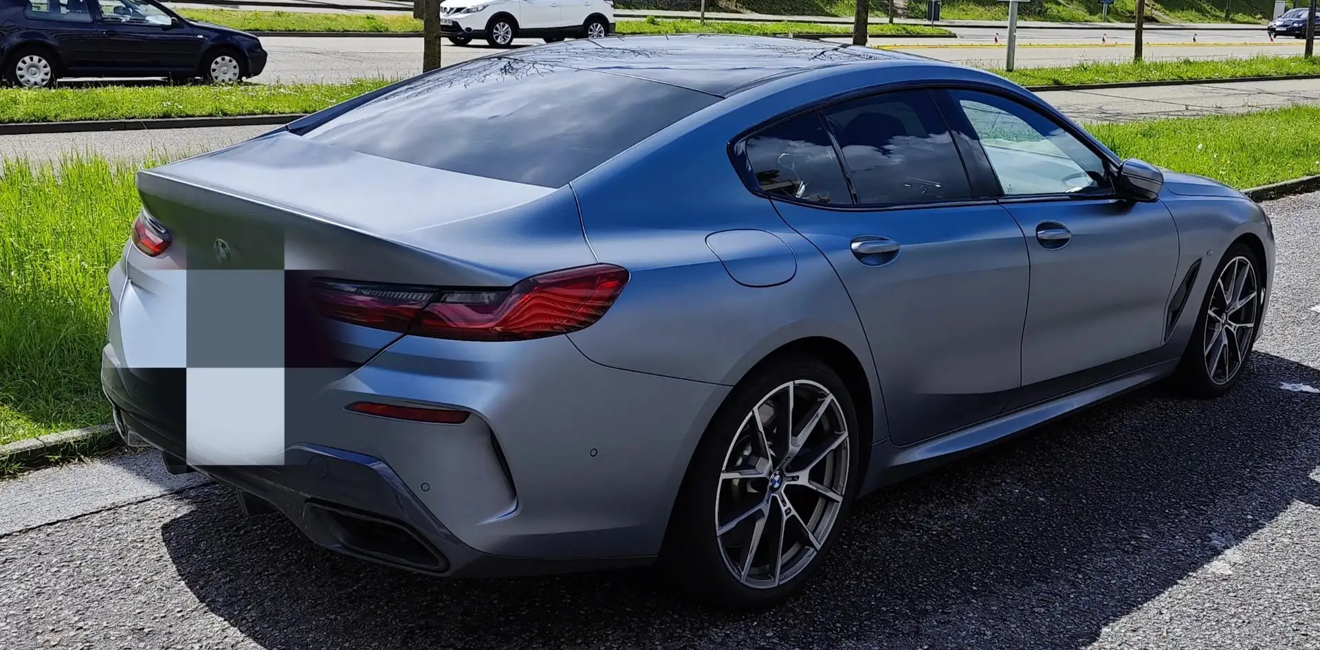 BMW M850 iA xDrive GranCoupé 154,5 kEUR NP Szürke - 2