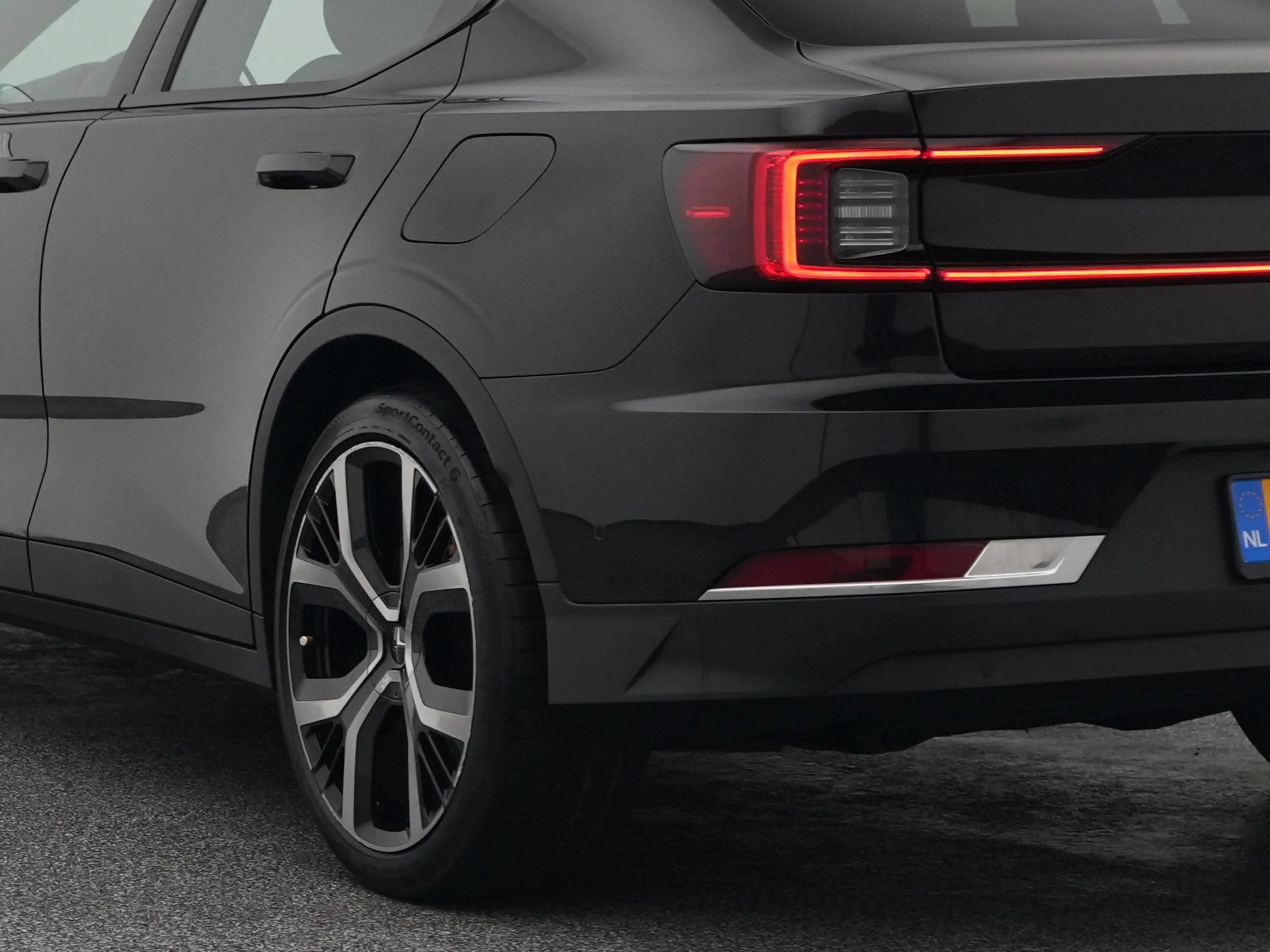 Polestar 2 Long Range Dual Motor Launch Edition 78kWh | PERFO — photo 19