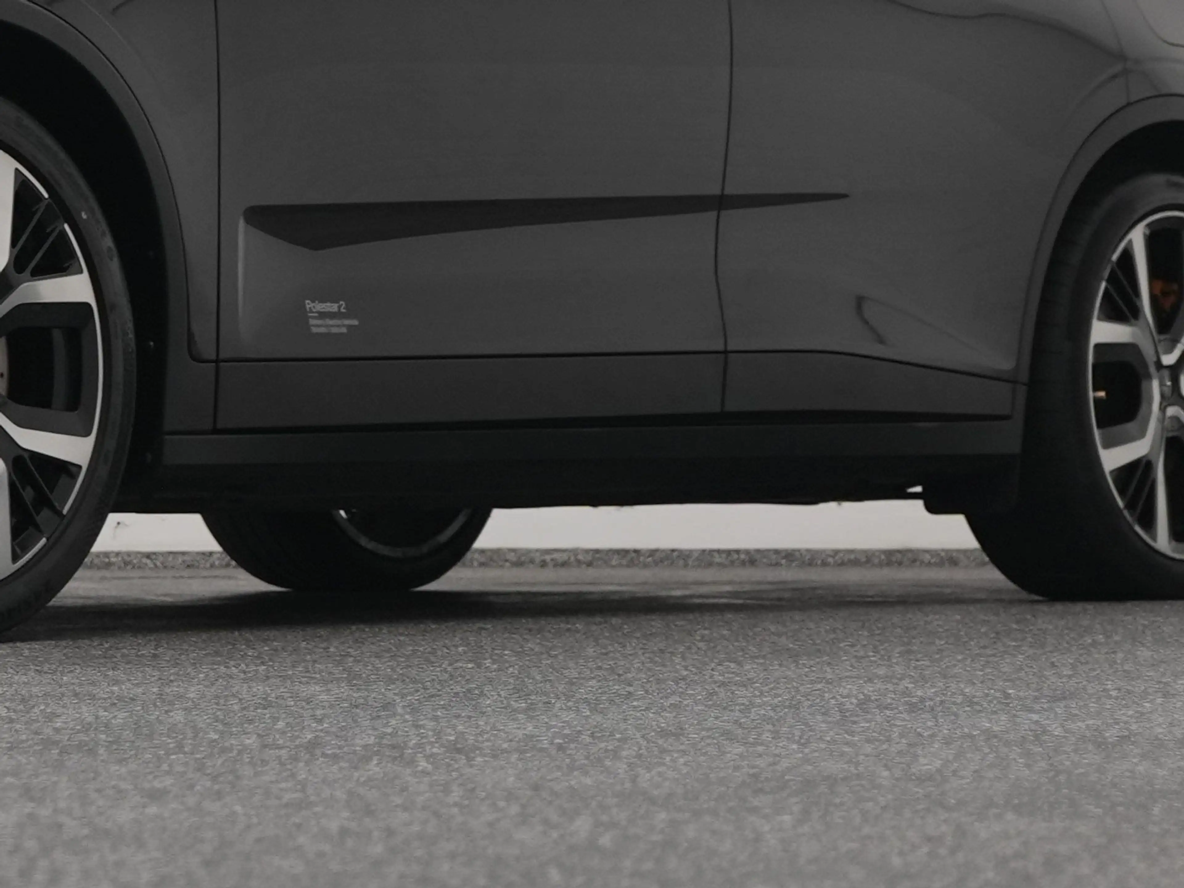 Polestar 2 Long Range Dual Motor Launch Edition 78kWh | PERFO — photo 38