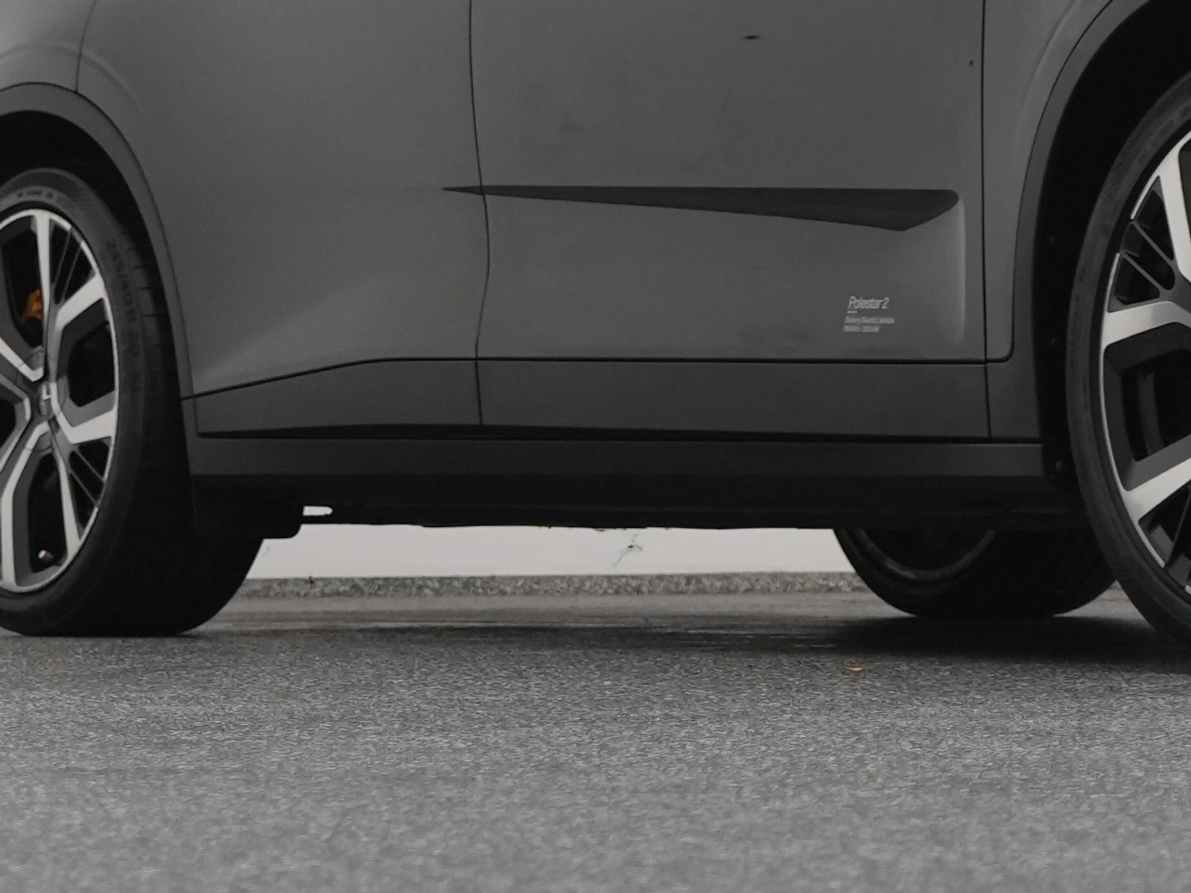Polestar 2 Long Range Dual Motor Launch Edition 78kWh | PERFO — photo 39