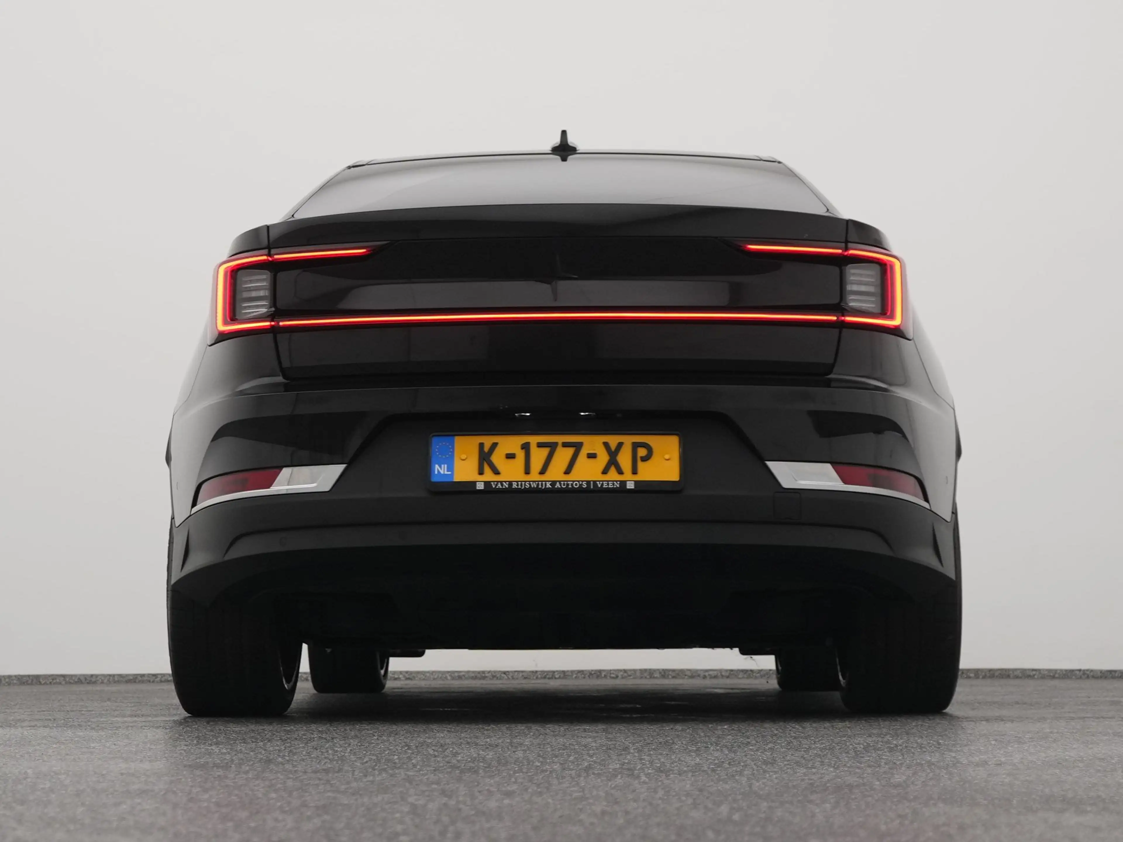 Polestar 2 Long Range Dual Motor Launch Edition 78kWh | PERFO — photo 37