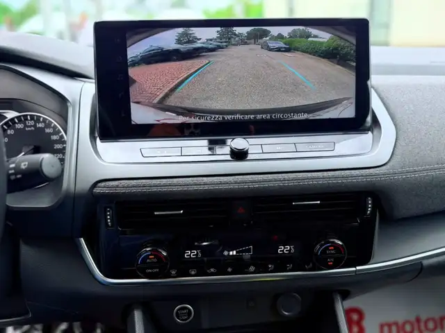 Nissan Qashqai view 15
