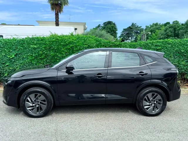 Nissan Qashqai view 8