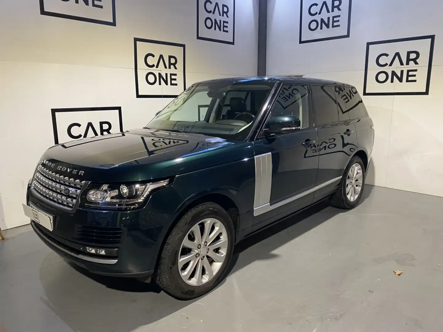 Land Rover Range Rover 4.4SDV8 Vogue Aut. Grün - 1