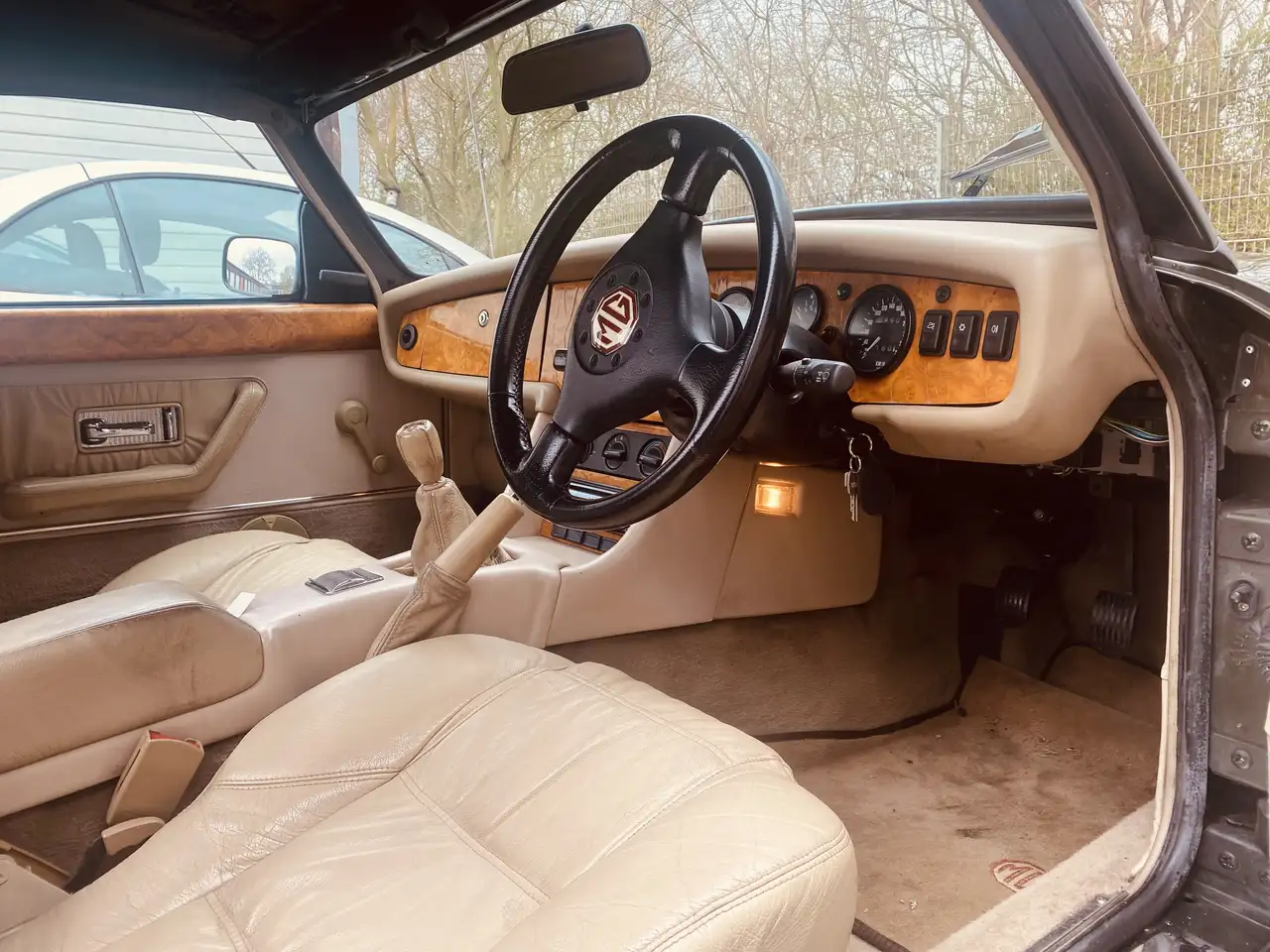 MG RV8, foto 7