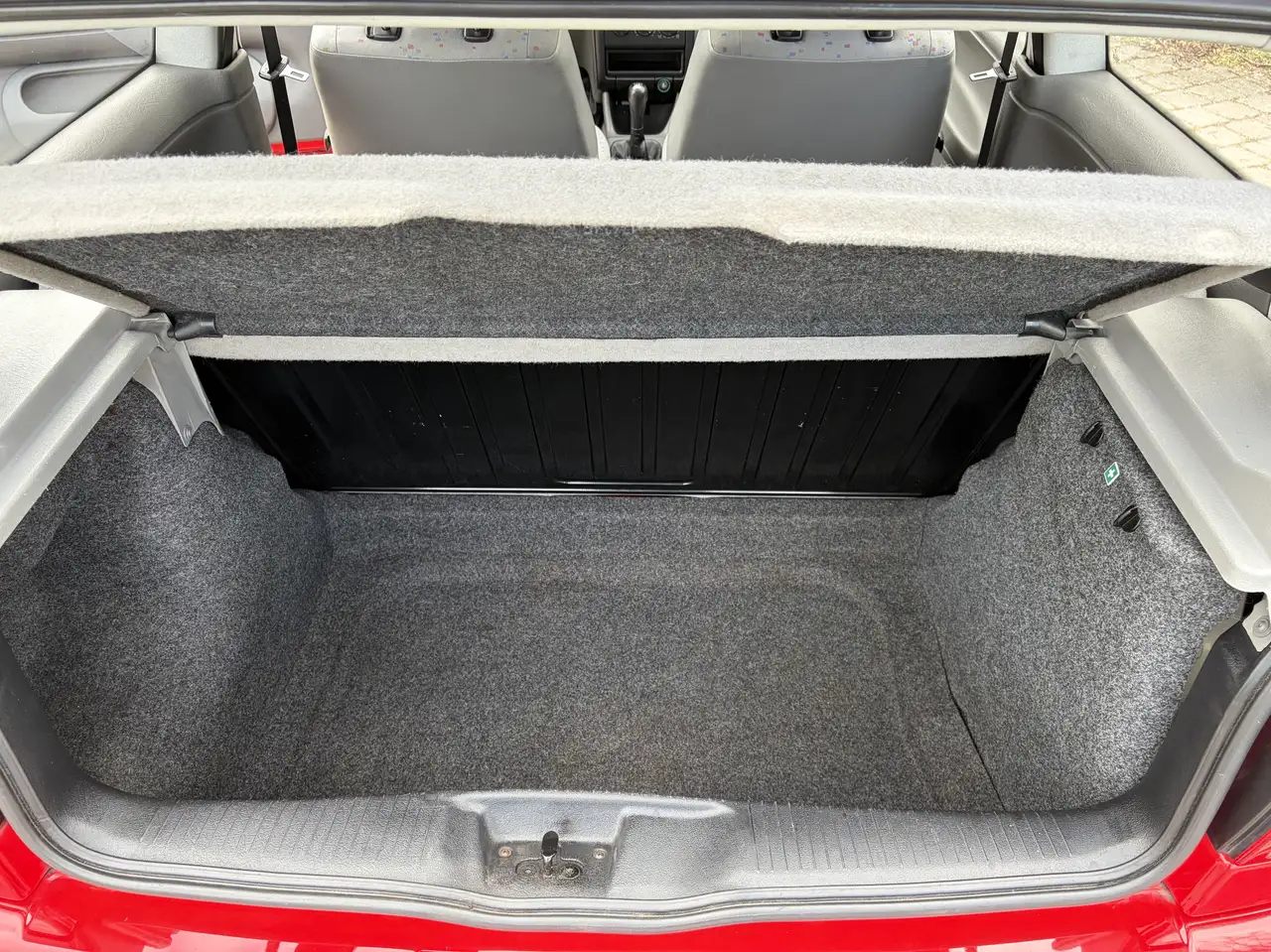 Volkswagen Polo Basis, foto 9