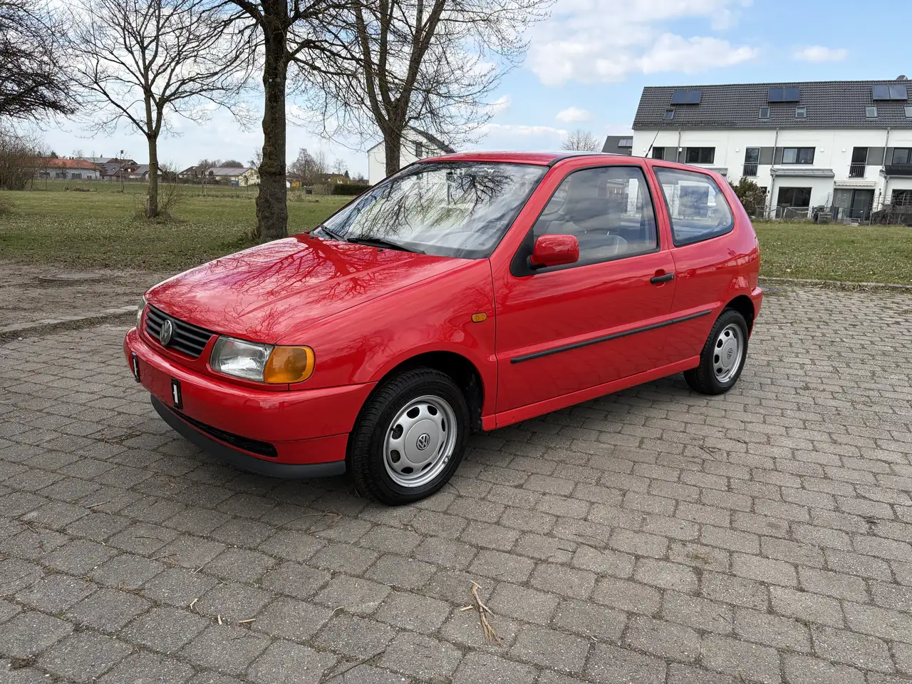Volkswagen Polo Basis, foto 1