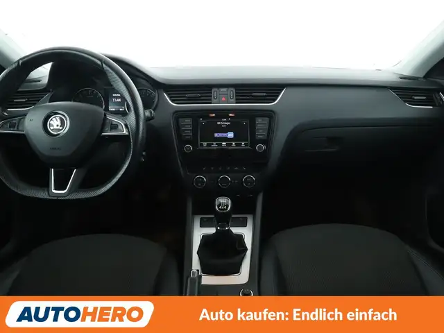 Skoda Octavia view 12