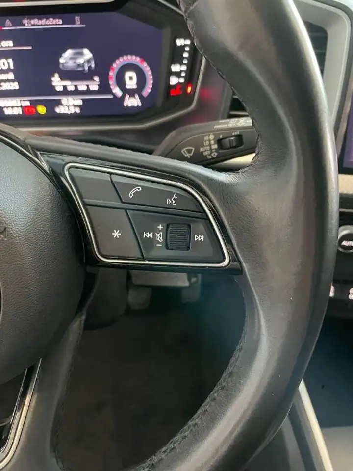 Audi A1 Sportback 30 1.0tfsi adrenalin 110cv Manuale, миниатюра 16