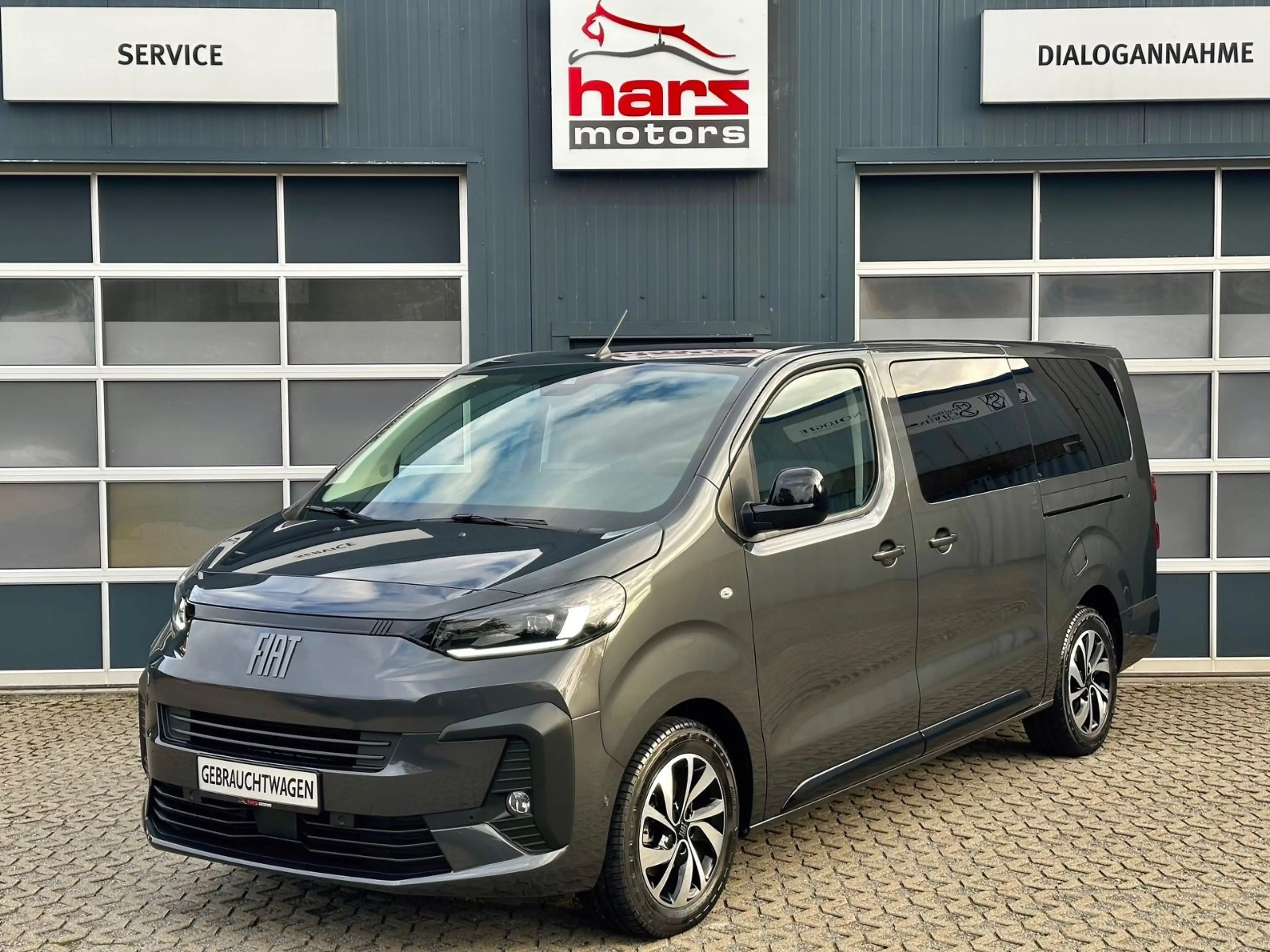 Fiat Ulysse 180 BlueHDi L3°8-Sitze°AHK°Navi°LED