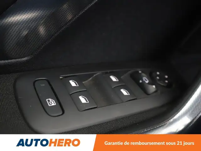 Peugeot 2008 view 25