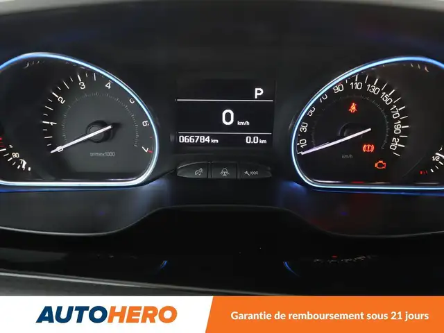 Peugeot 2008 view 20
