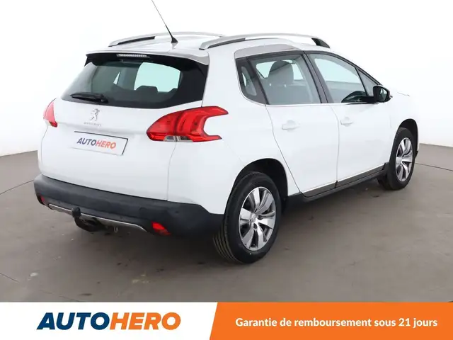Peugeot 2008 view 6