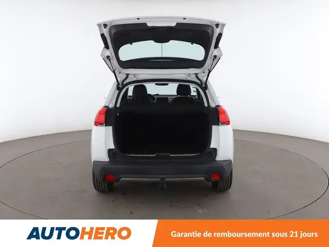 Peugeot 2008 view 16