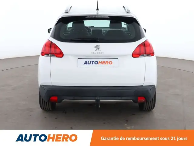 Peugeot 2008 view 5