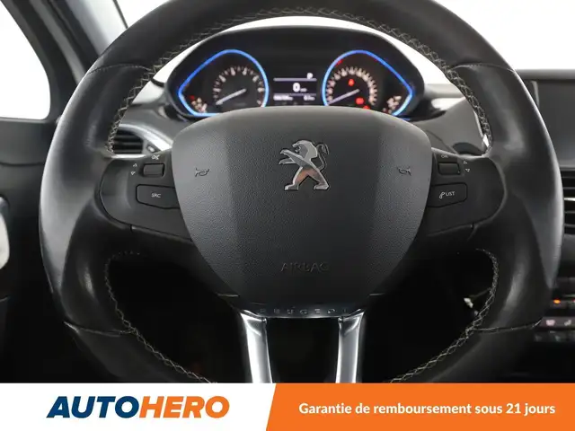 Peugeot 2008 view 19