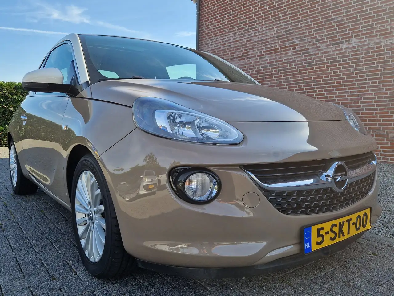 Opel Adam