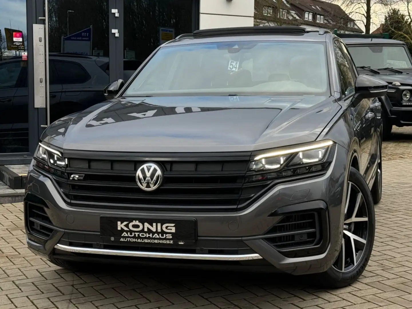 Volkswagen Touareg R-Line 4M*V8*Black*DynAu*Pano*Air*20" Grau - 2