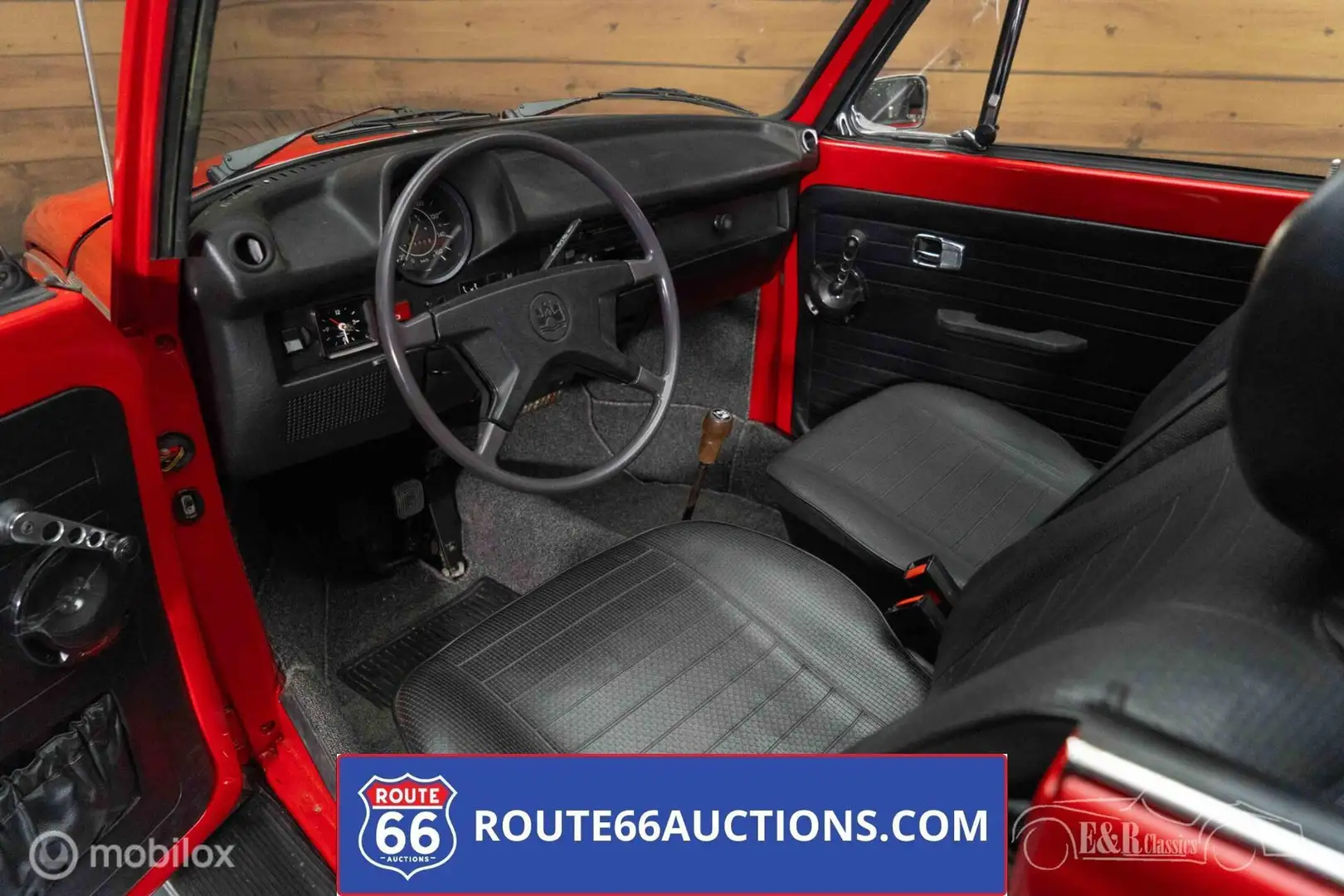 Volkswagen Beetle Cabriolet | 1976 | Route 66 Auctions Noir - 2