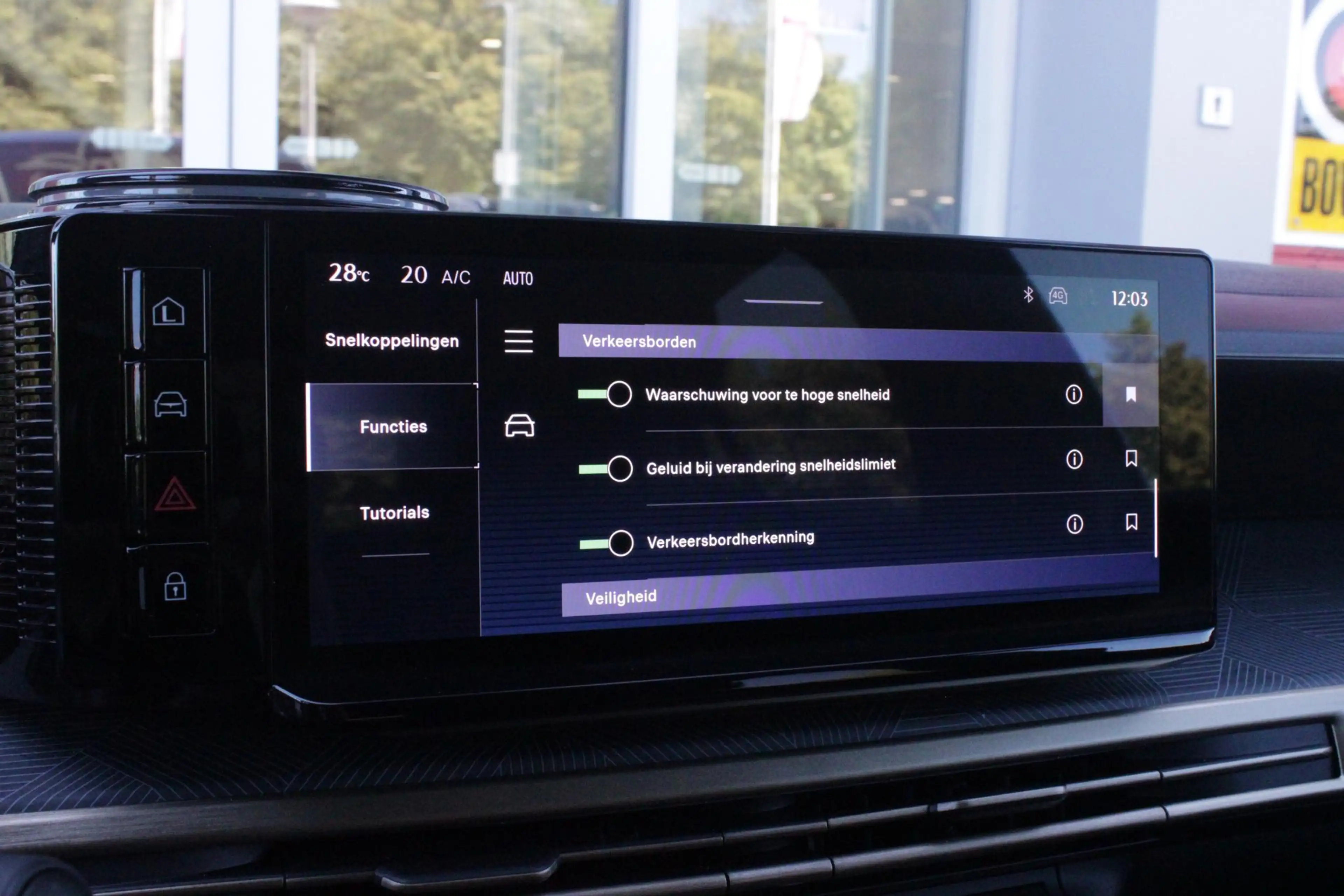 Lancia Ypsilon 1.2 Hybrid 110PK AUTOMAAT LX | CAMERA VOOR + ACHTE — photo 40