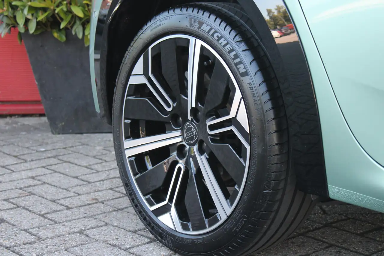 Lancia Ypsilon 2025 — фото 11