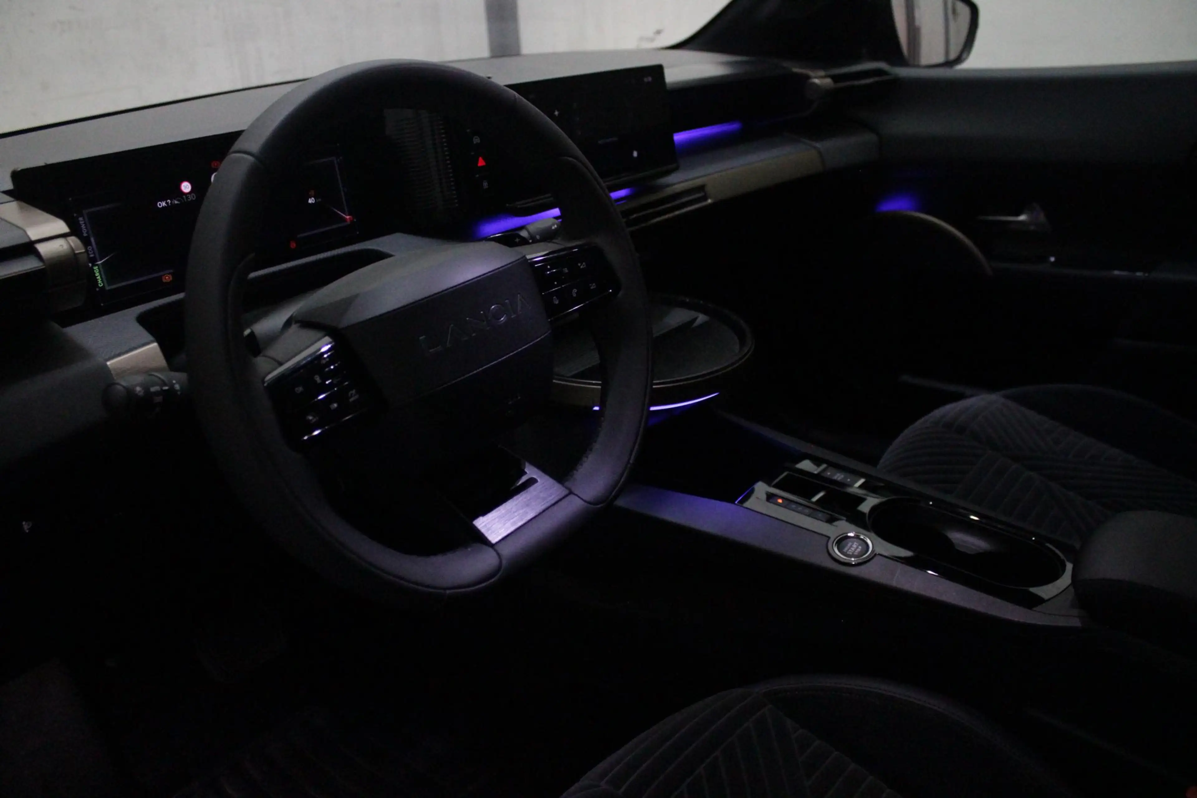 Lancia Ypsilon 1.2 Hybrid 110PK AUTOMAAT LX | CAMERA VOOR + ACHTE — photo 41