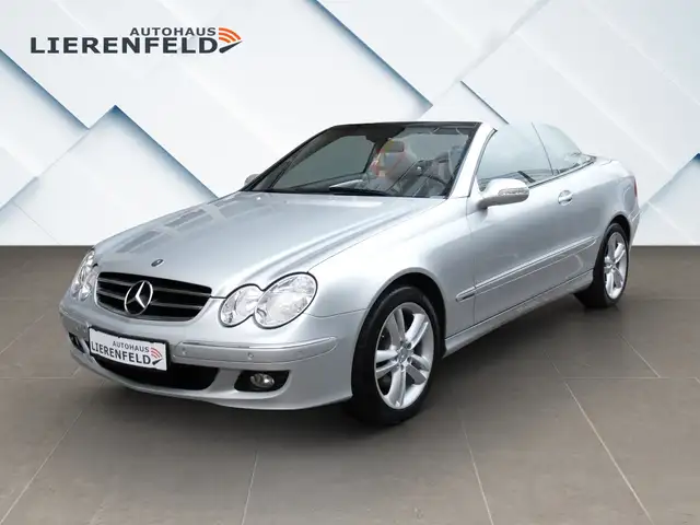 Mercedes-Benz CLK 200 Cabrio Avantgarde 1.Hand Mercedes Scheckehft