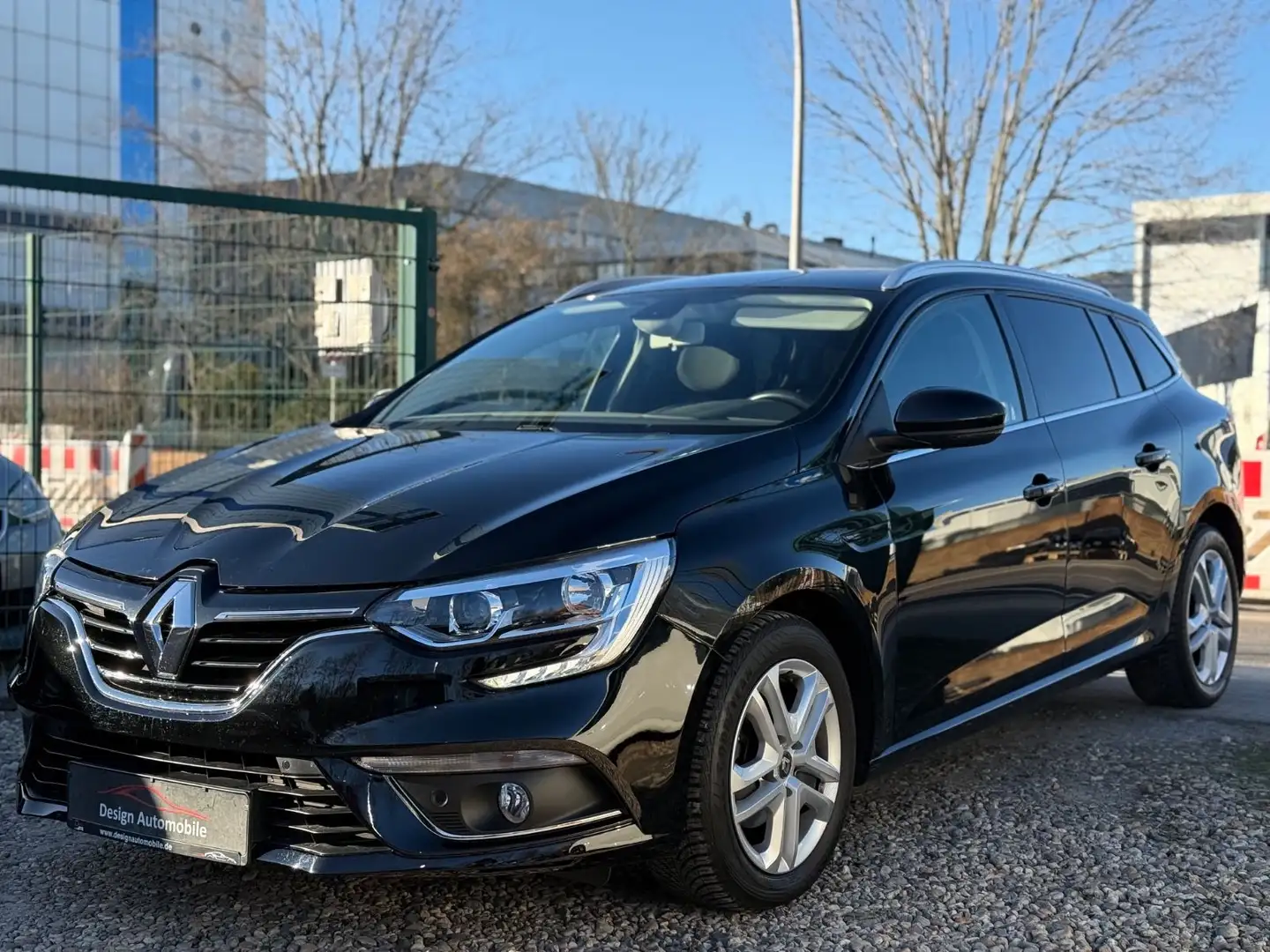 Renault Megane IV Grandtour Business Edition*KAMERA/KLIM Schwarz - 1