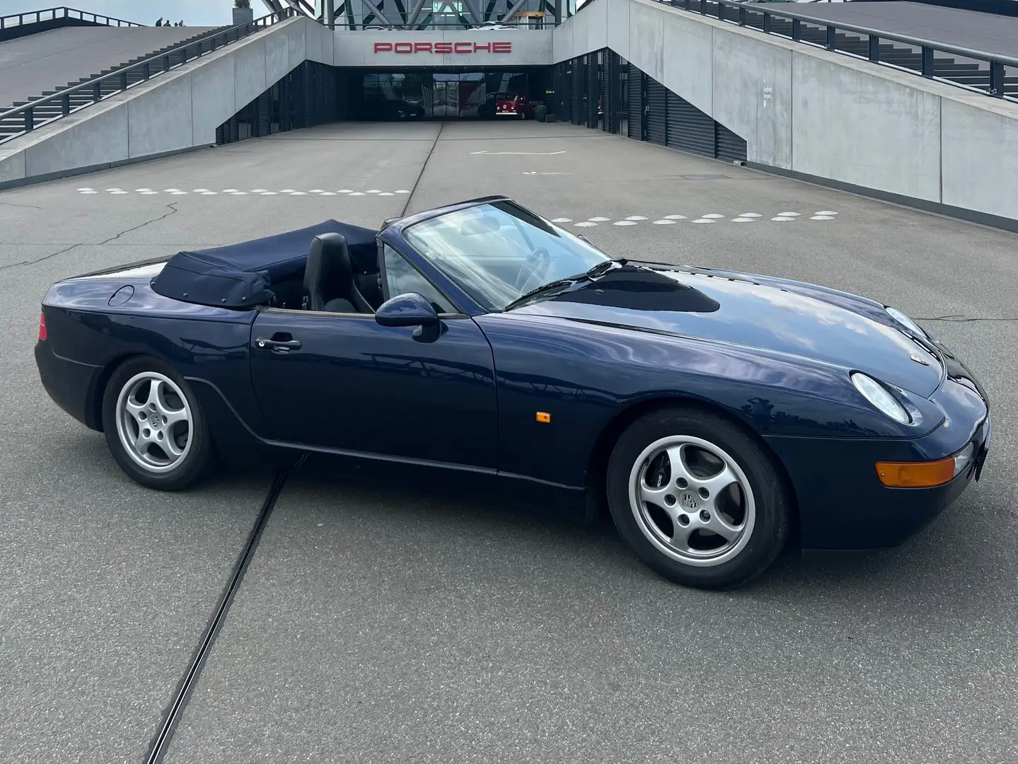 Porsche 968 968 Cabriolet Blau - 1