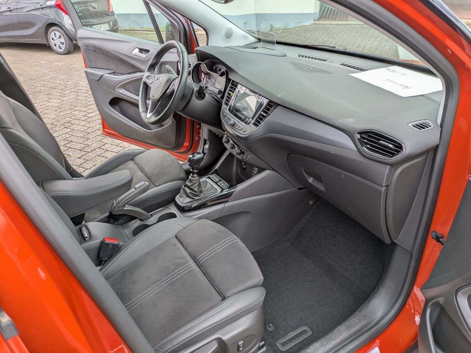 Opel Crossland X