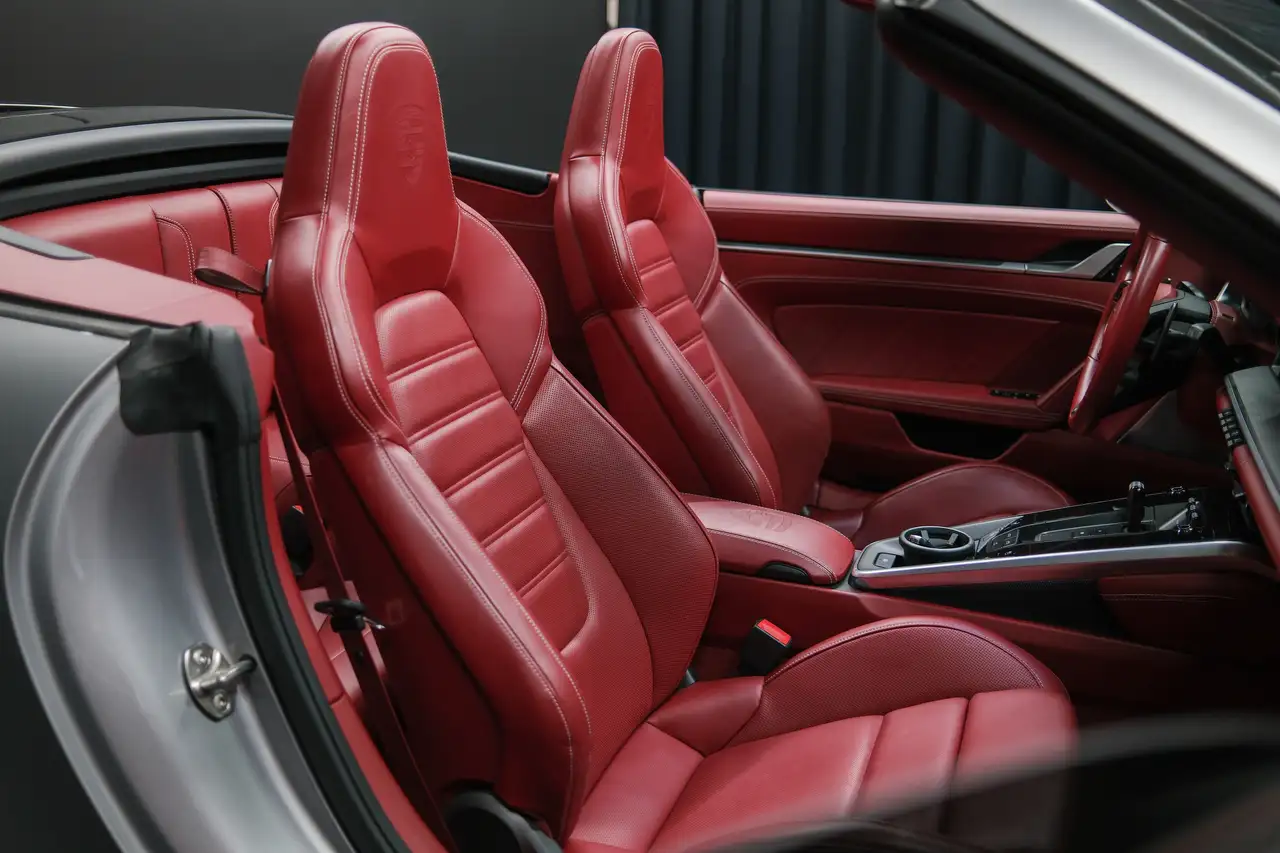 Porsche 911 снимка Porsche 911