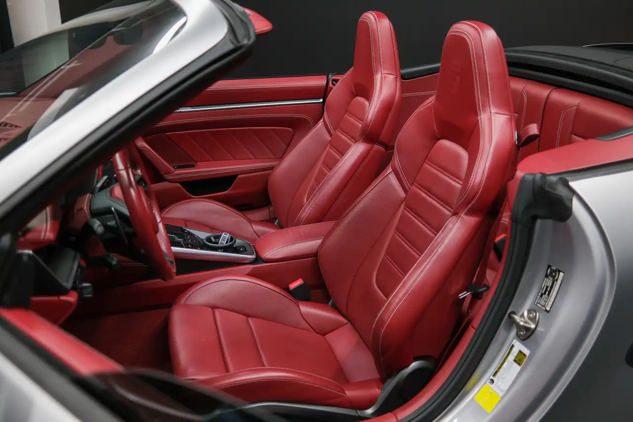 Porsche 911 снимка Porsche 911