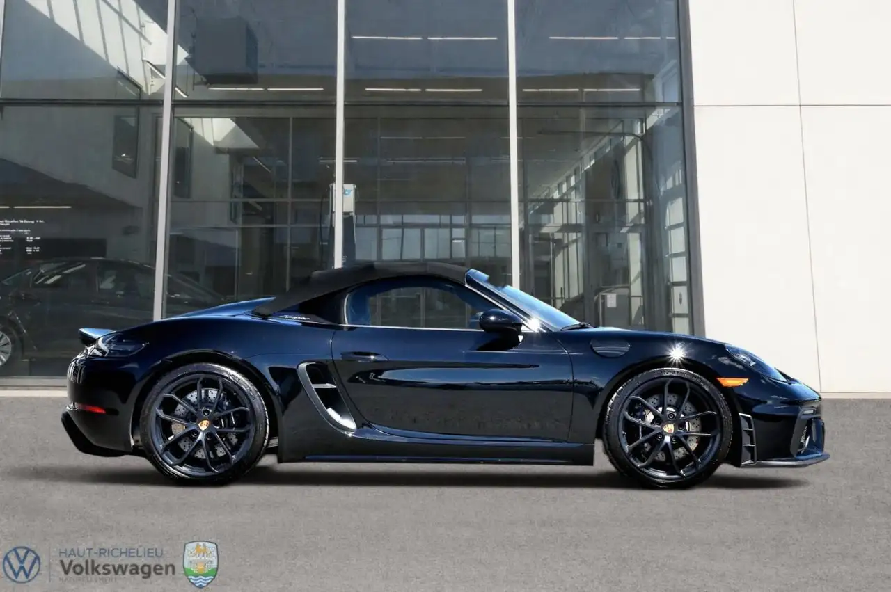 Porsche 718 Spyder снимка Porsche 718 Spyder