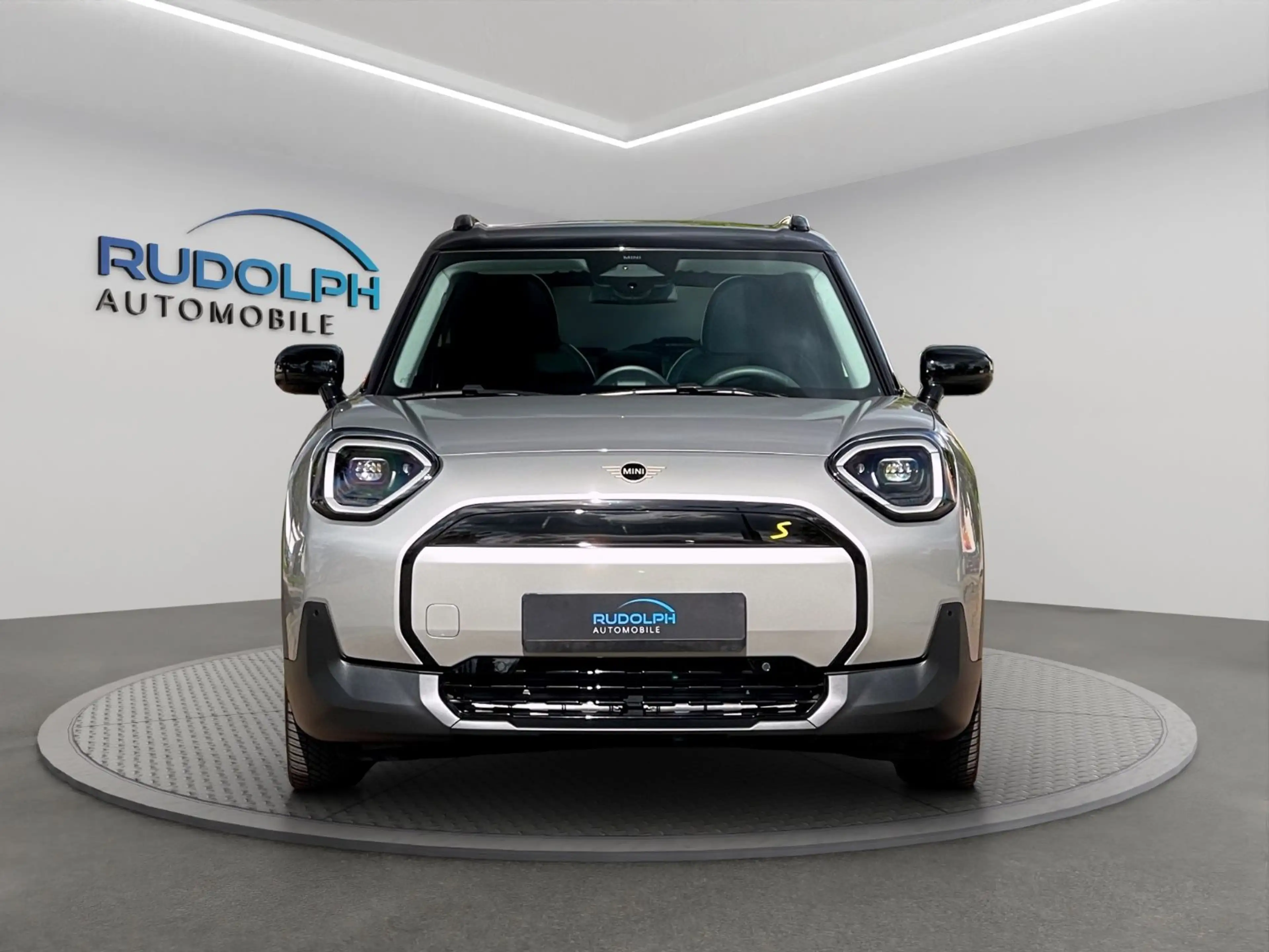 MINI Aceman ACEMAN SE PANOR. HEAD-UP 4-SEASON 1. HD GARANTIE — photo 2