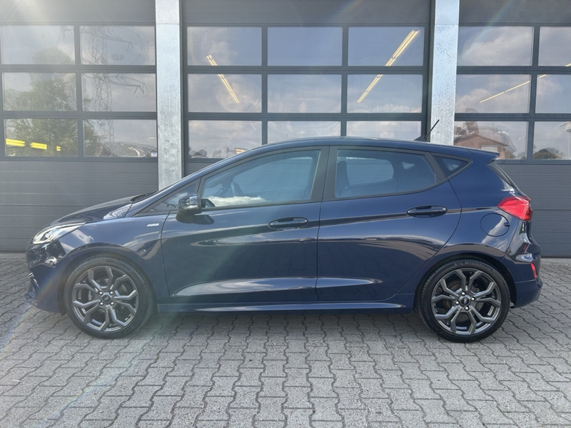 Ford Fiesta 1.0 EcoBoost 95pk 5dr ST-Line — photo 2