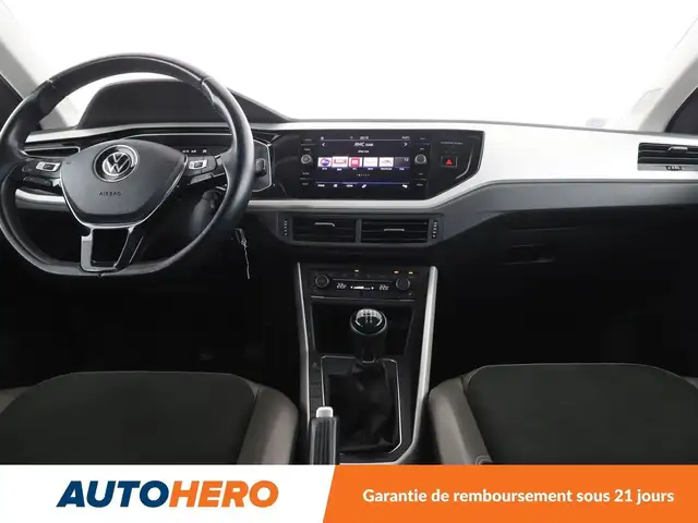 Volkswagen Polo view 12