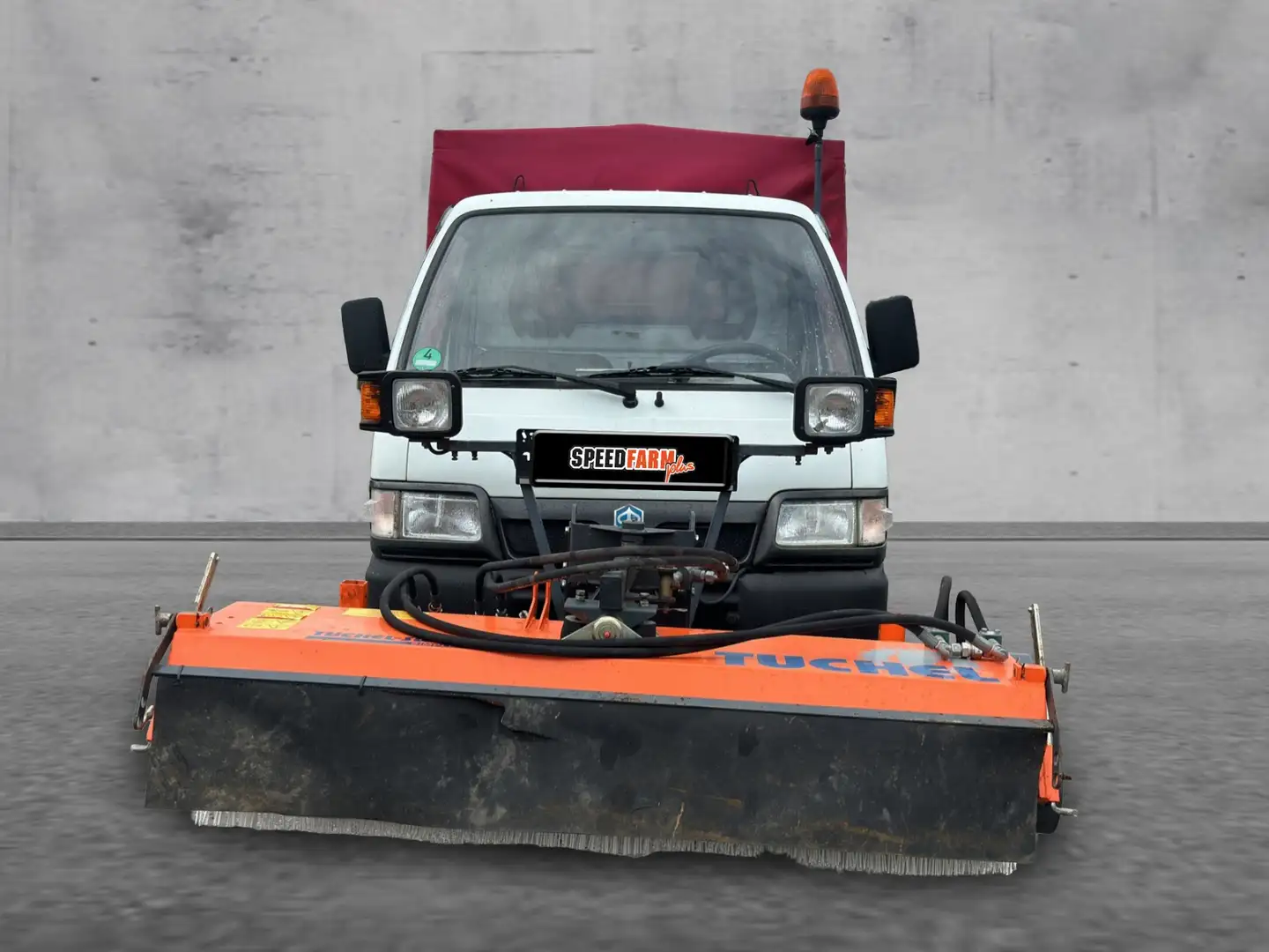 Piaggio Porter S 85 4x4 Winterdienst / Kipper/ Kehrf. Weiß - 2