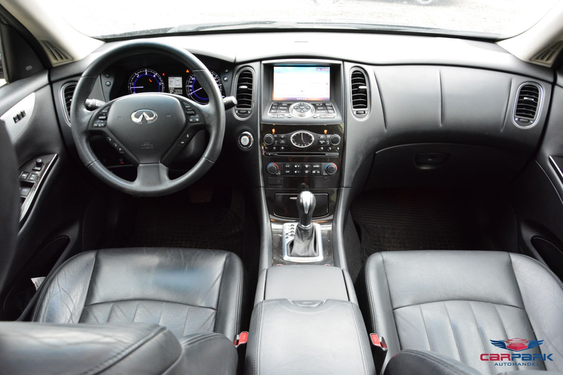 Infiniti EX30 30d GT Premium DPF Aut. — photo 4
