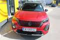 Peugeot 2008 Hybrid 145 e-DCS6 GT Rot - thumbnail 2