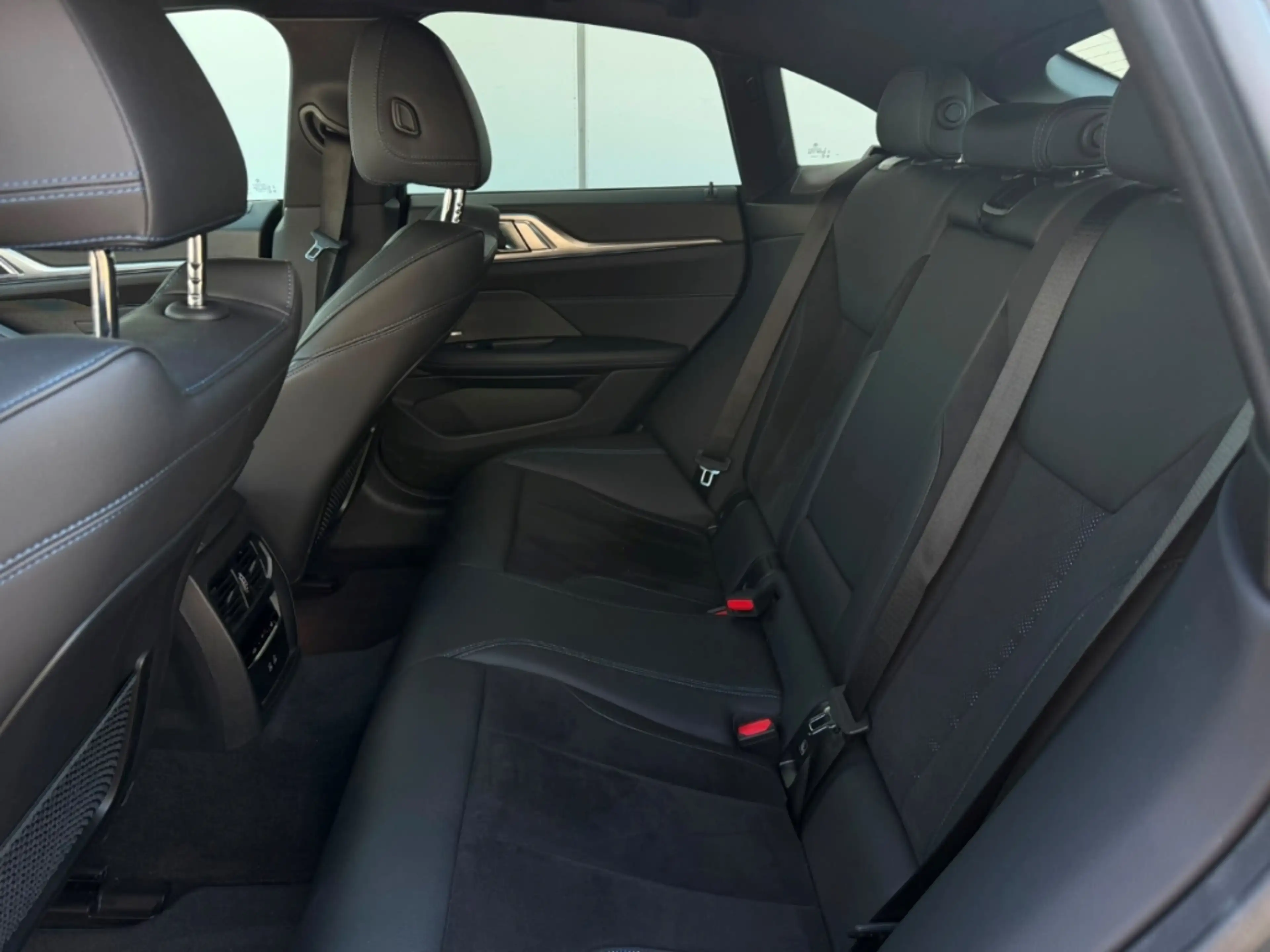 BMW i4 A Gran Coupe Sportpaket AD Memory Sitze Soundsyste — photo 13