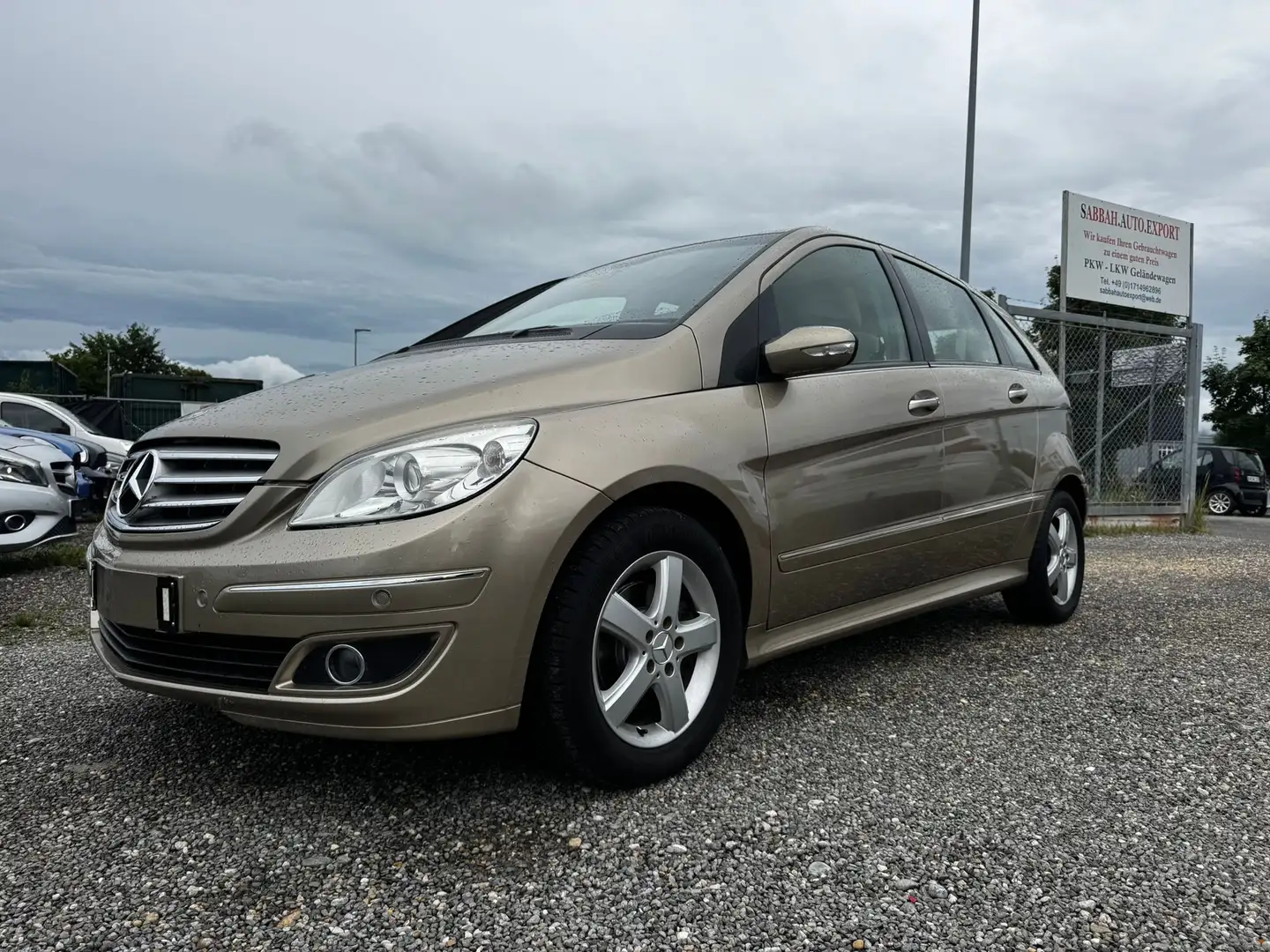 Mercedes-Benz B 200 B-Klasse Turbo Gelb - 1