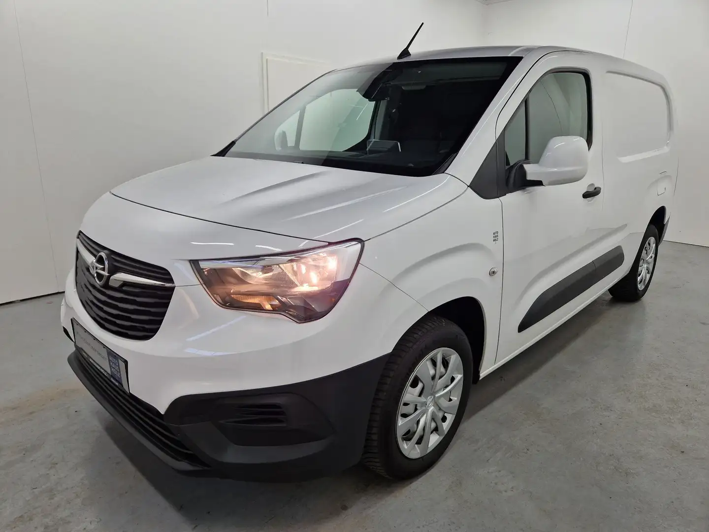 Opel Combo Cargo Edition 1.5 Diesel Kombi Weiß - 1