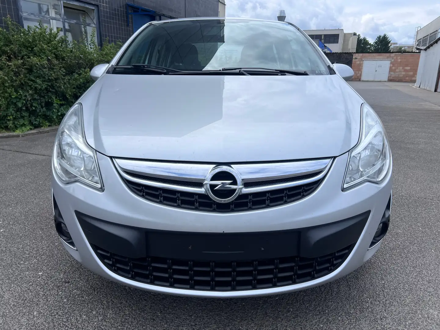 Opel Corsa 1.2 Klima Start/Stopp Multilenkrad el.Fenster Plateado - 2
