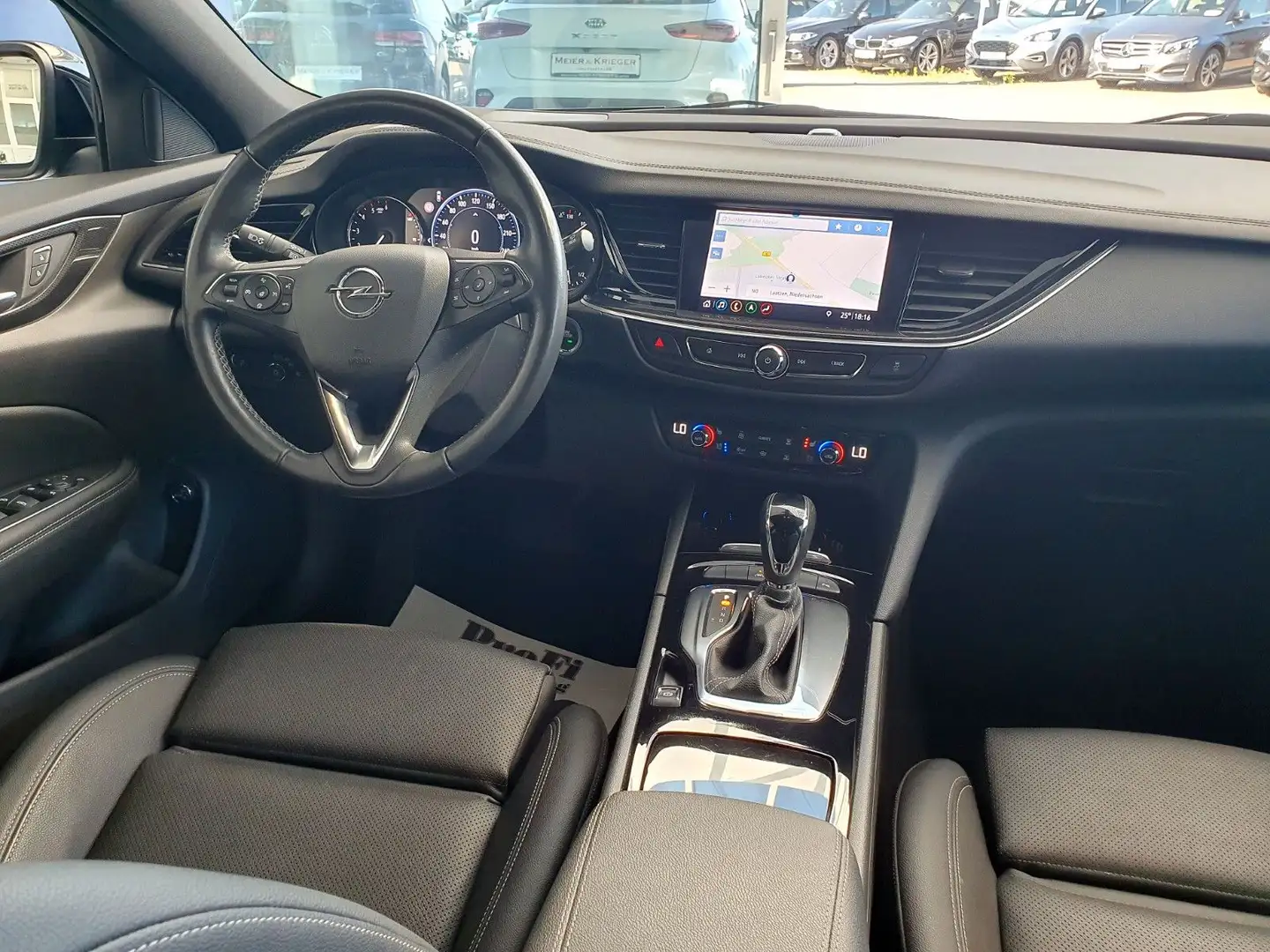 Opel Insignia ST Business Premium/AHK/Leder/LED/ACC Noir - 2