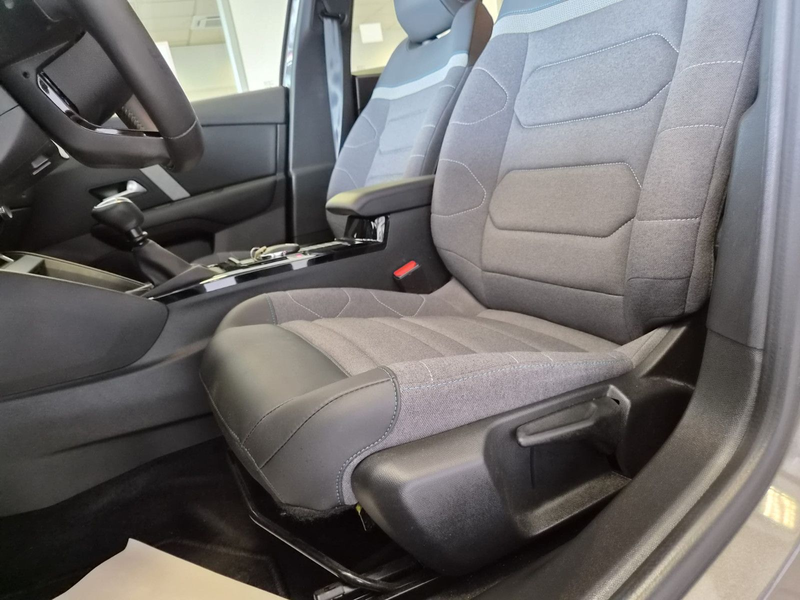 Citroen C4 Lim. Plus / LED / NAVI / KAMERA / Sitzhz. — photo 14