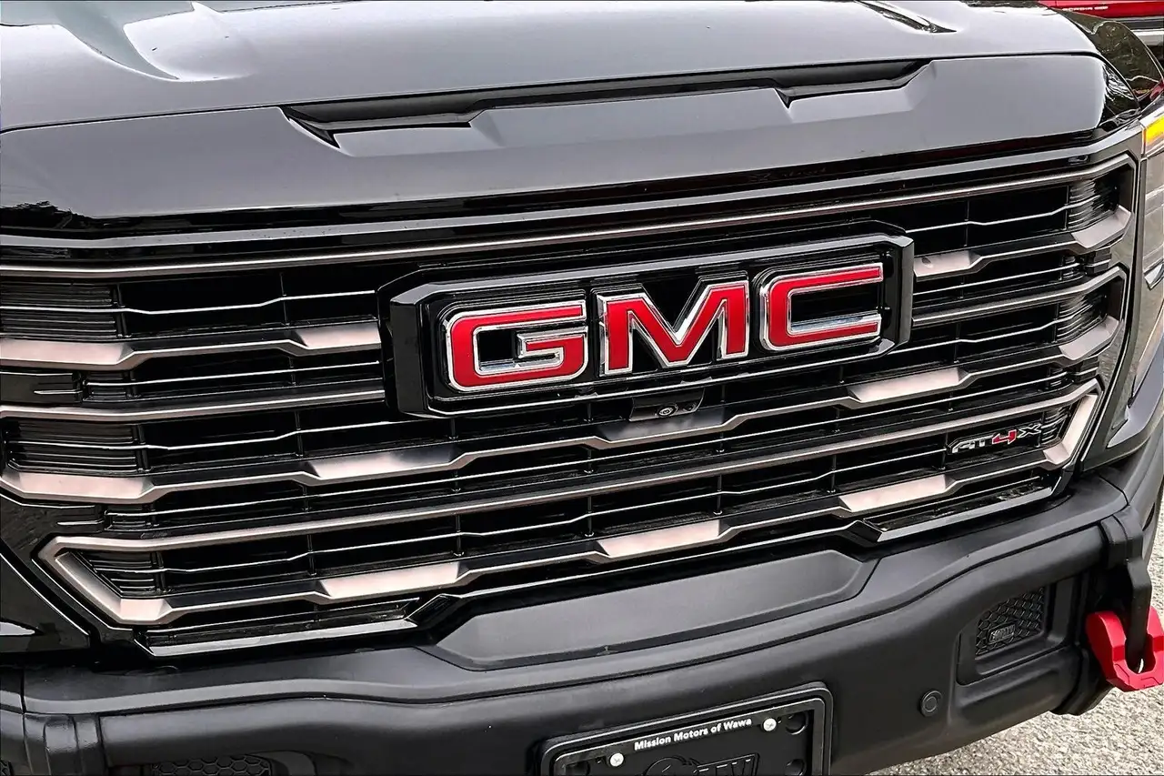 GMC Sierra 1500 снимка GMC Sierra 1500