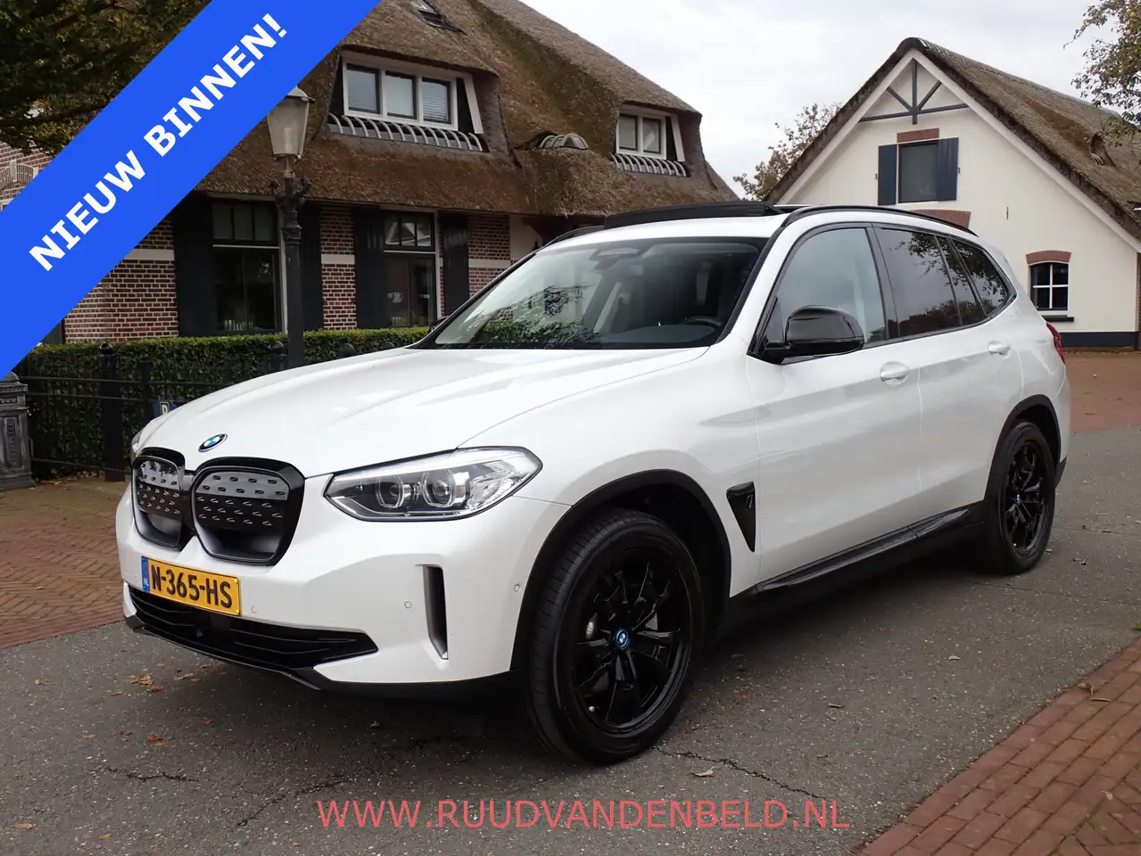 BMW iX3